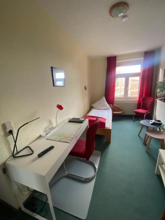 Parkhotel Schnorr Lutherstadt Eisleben Exteriör bild